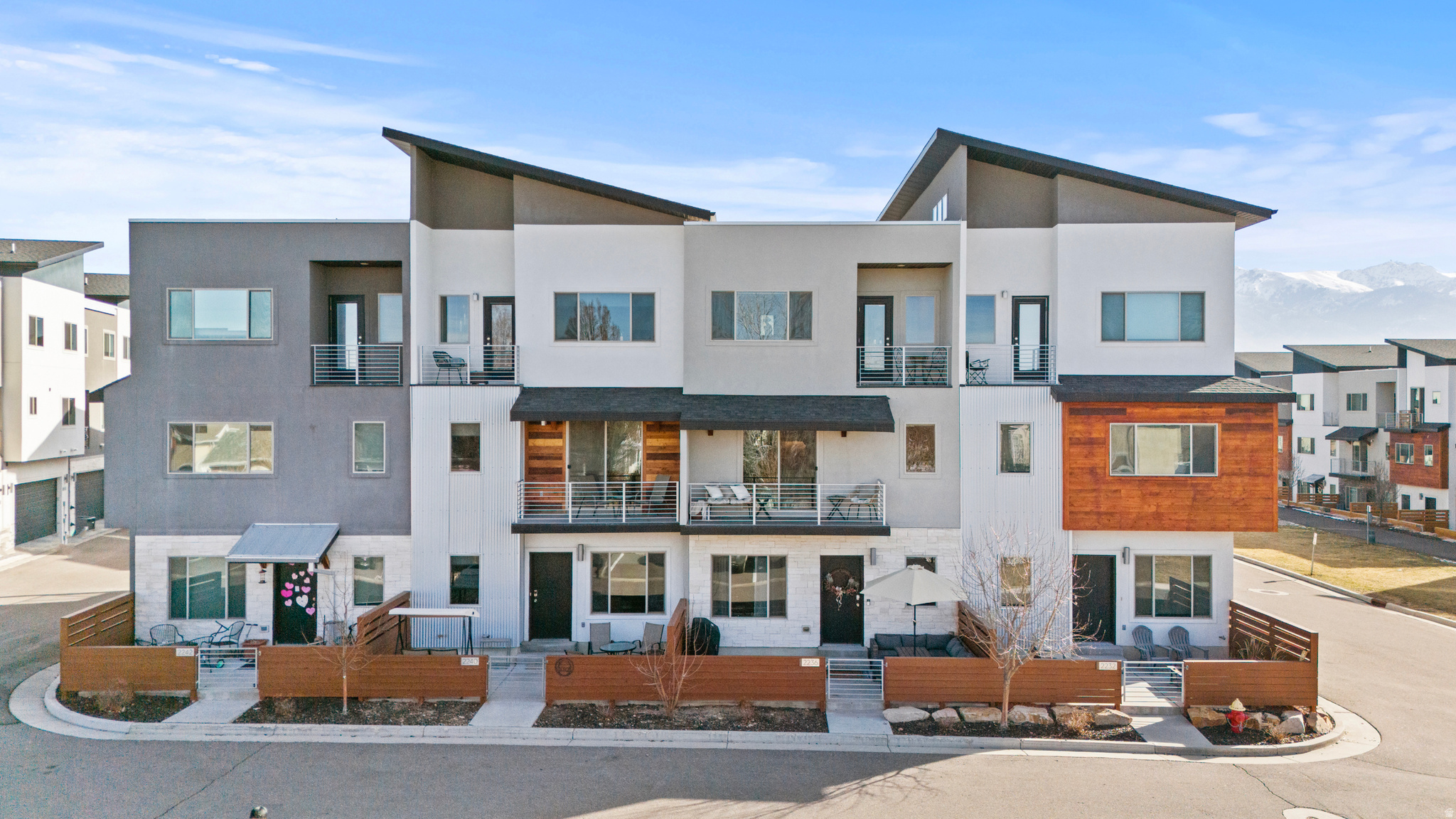 SUNRIVER TOWNHOMES - Residential