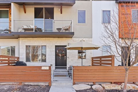 Tiny photo for 2236 N 525 W, Layton, UT 84041 (MLS # 2135597)