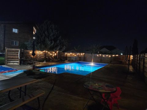 Tiny photo for 1413 W WEBB LN, Kaysville, UT 84037 (MLS # 2145373)