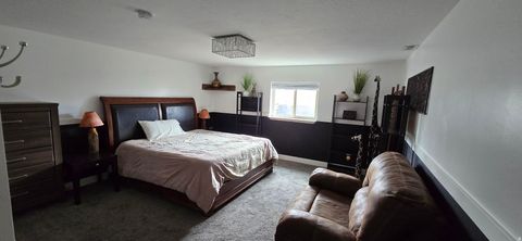 Tiny photo for 1413 W WEBB LN, Kaysville, UT 84037 (MLS # 2145373)