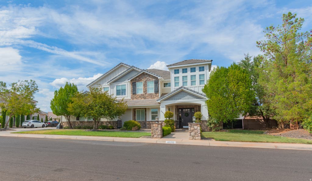 Photo of 4070 W GRITTON ST, Hurricane, UT 84737 (MLS # 2173600)
