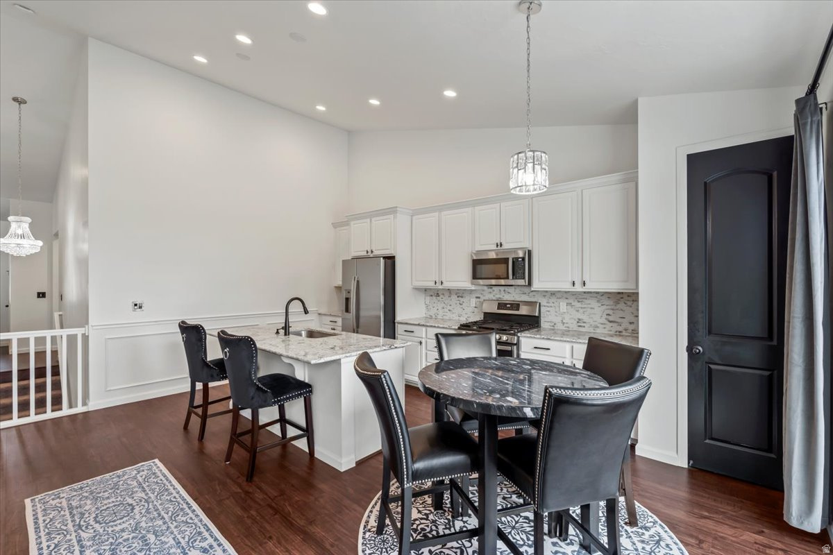 PASTURES AT SADDLEBACK - Residential