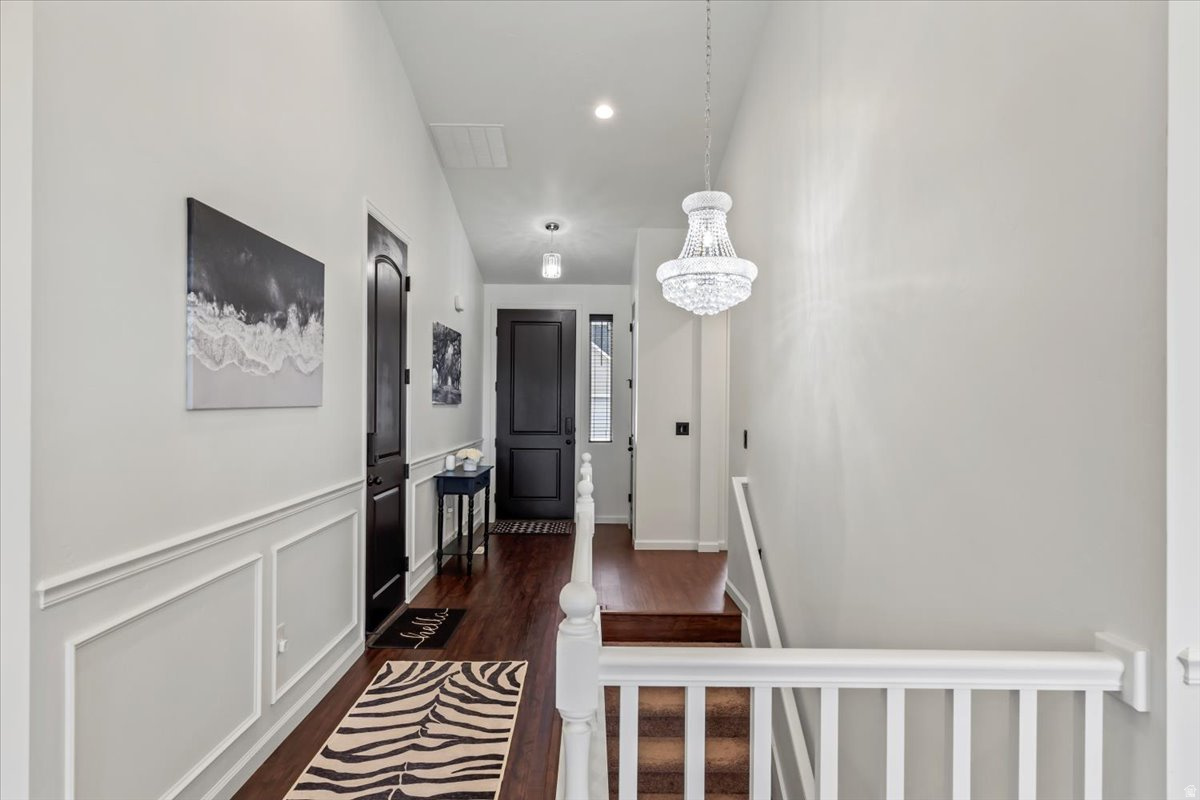 1887 E ROCK HOLLOW RD