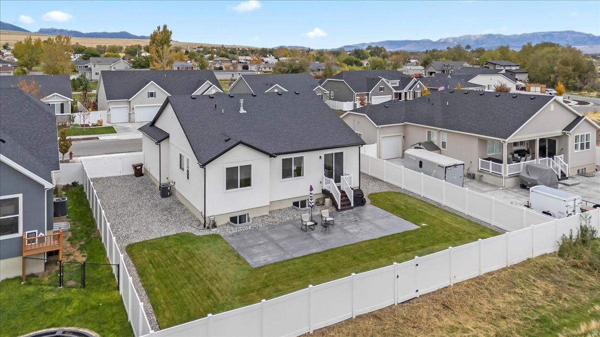 PASTURES AT SADDLEBACK - Residential