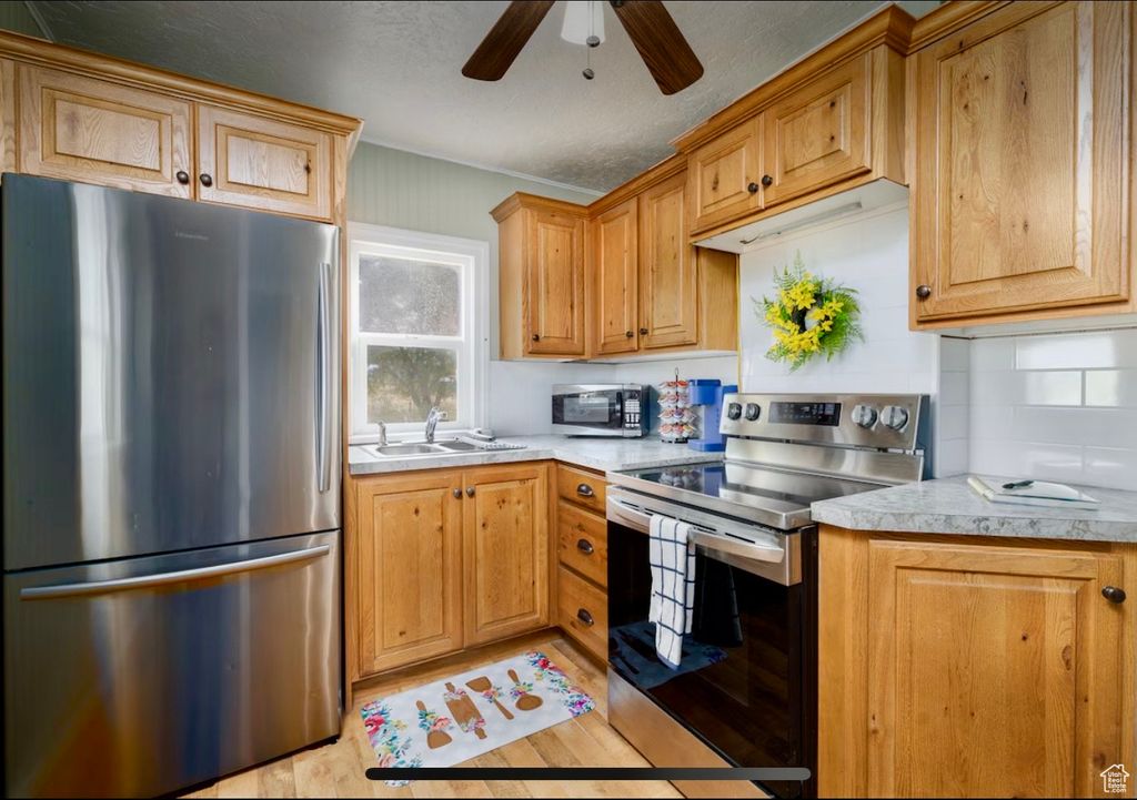 Photo of 1209 S 1500 W, Vernal, UT 84078 (MLS # 2119325)
