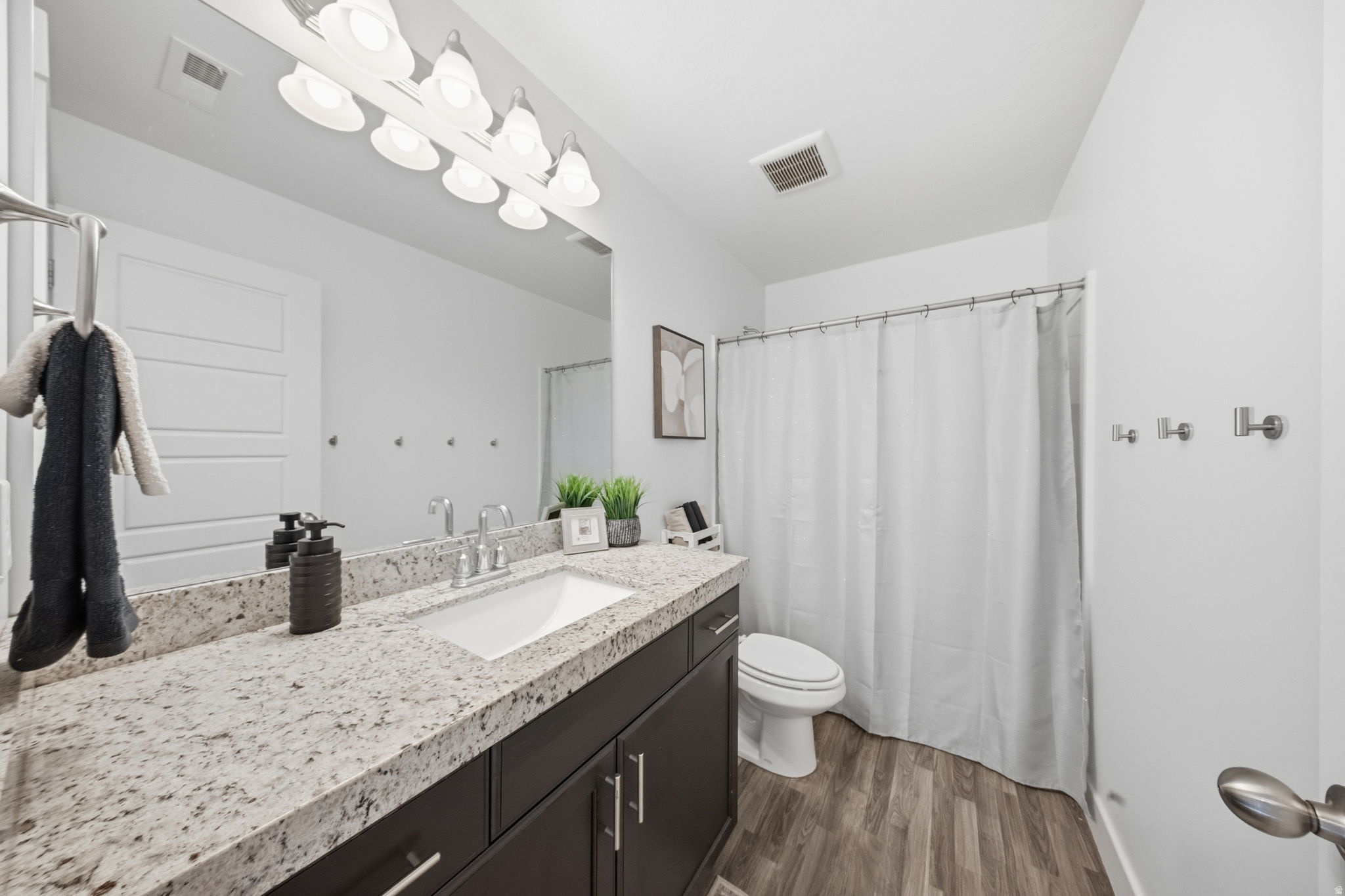 SILVERLAKE - Residential