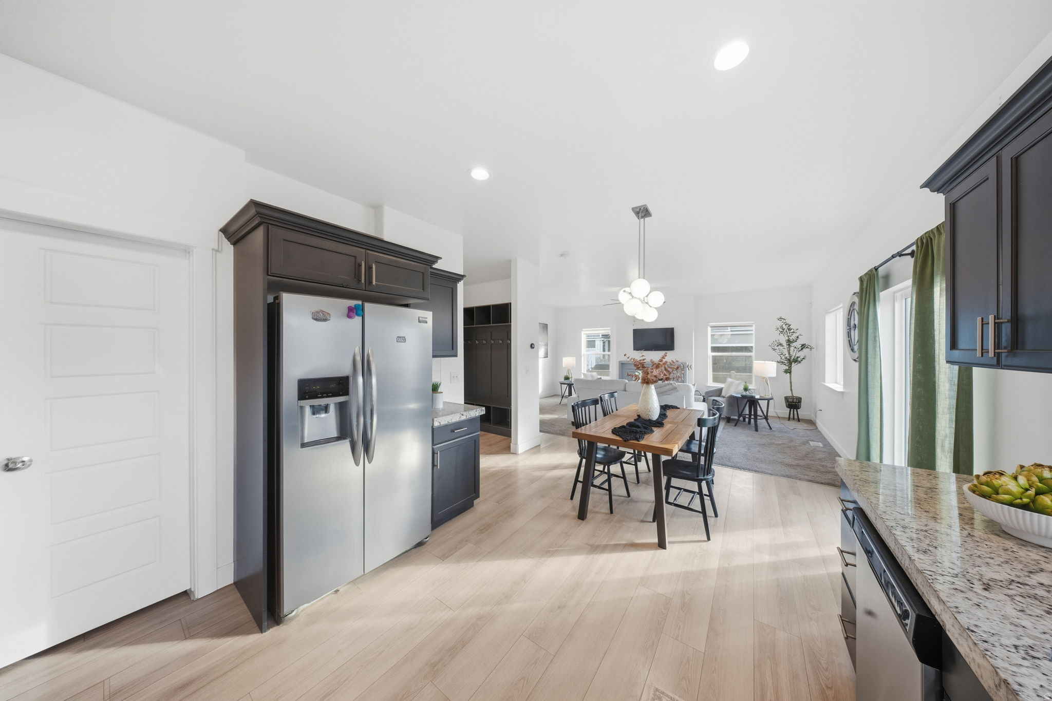 SILVERLAKE - Residential