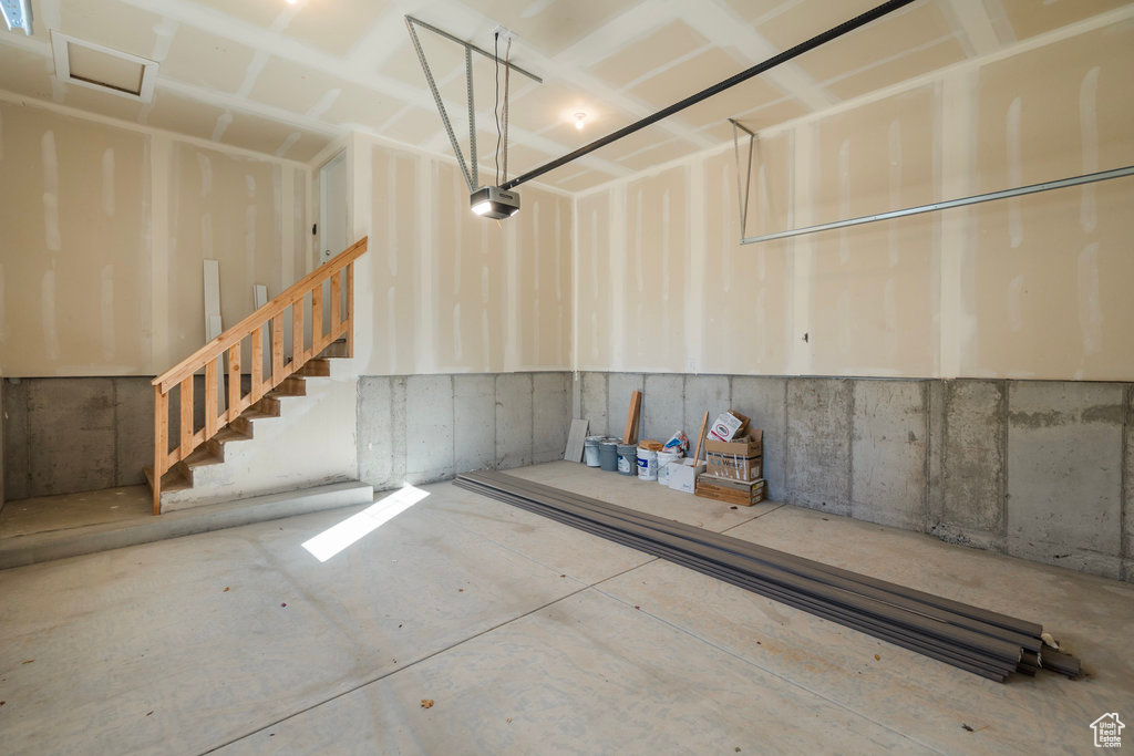 PETEETNEET COVE - Residential Income