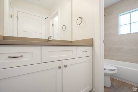 Tiny photo for 443 E 450 N, Payson, UT 84651 (MLS # 2115142)