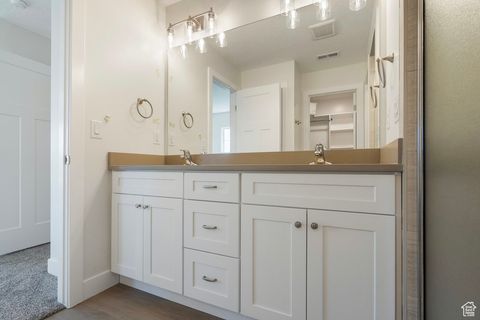Tiny photo for 443 E 450 N, Payson, UT 84651 (MLS # 2115142)