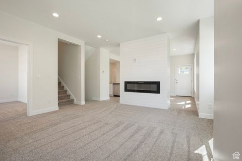 Tiny photo for 443 E 450 N, Payson, UT 84651 (MLS # 2115142)