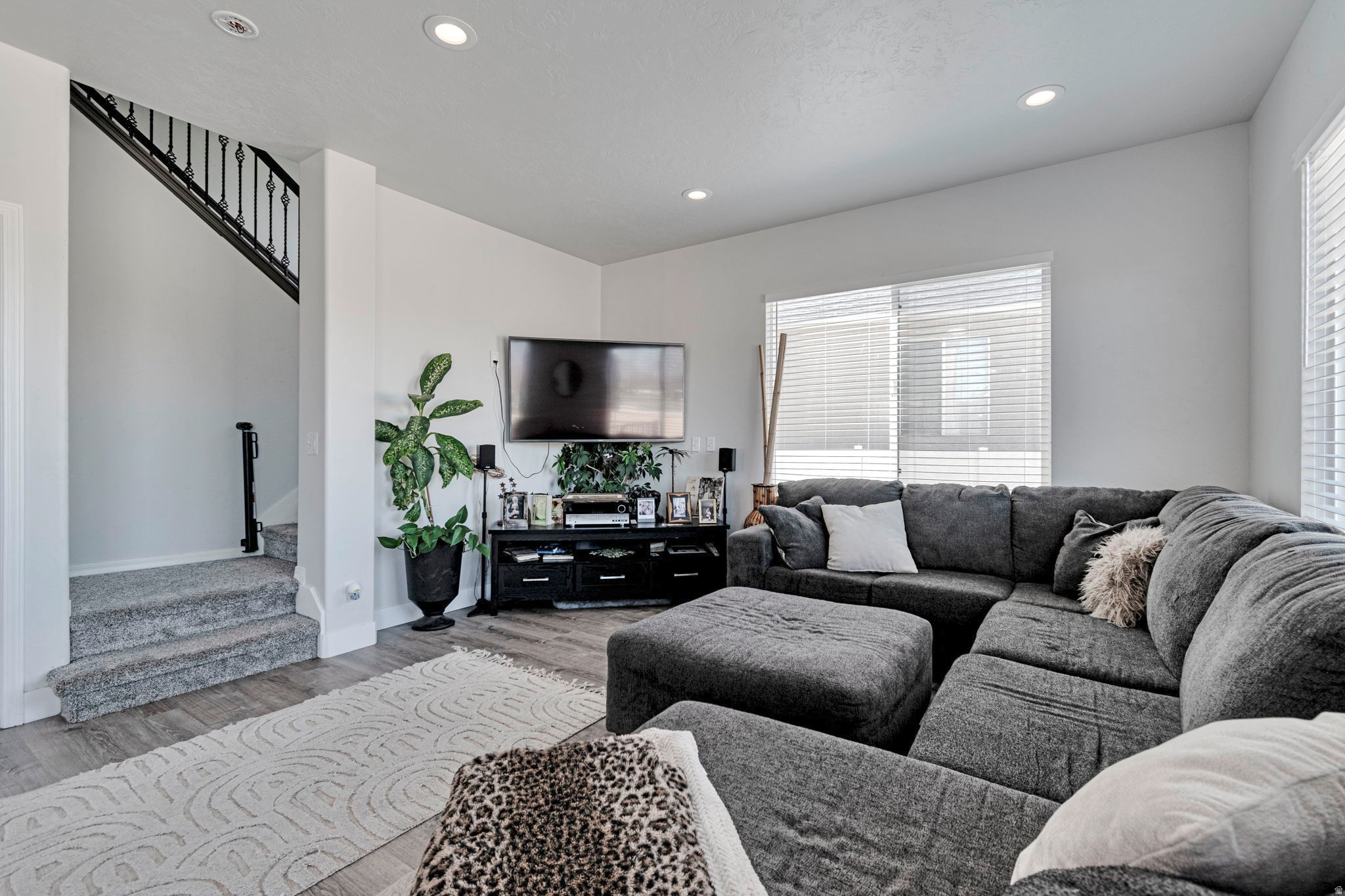 ARBORS PHASE 2 CONDOMINIUM - Residential