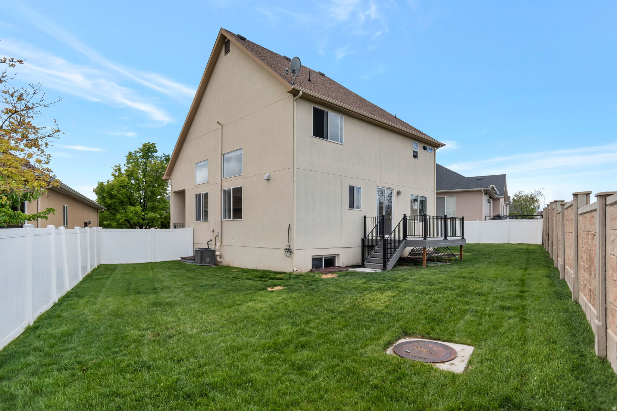 ARBORS PHASE 2 CONDOMINIUM - Residential