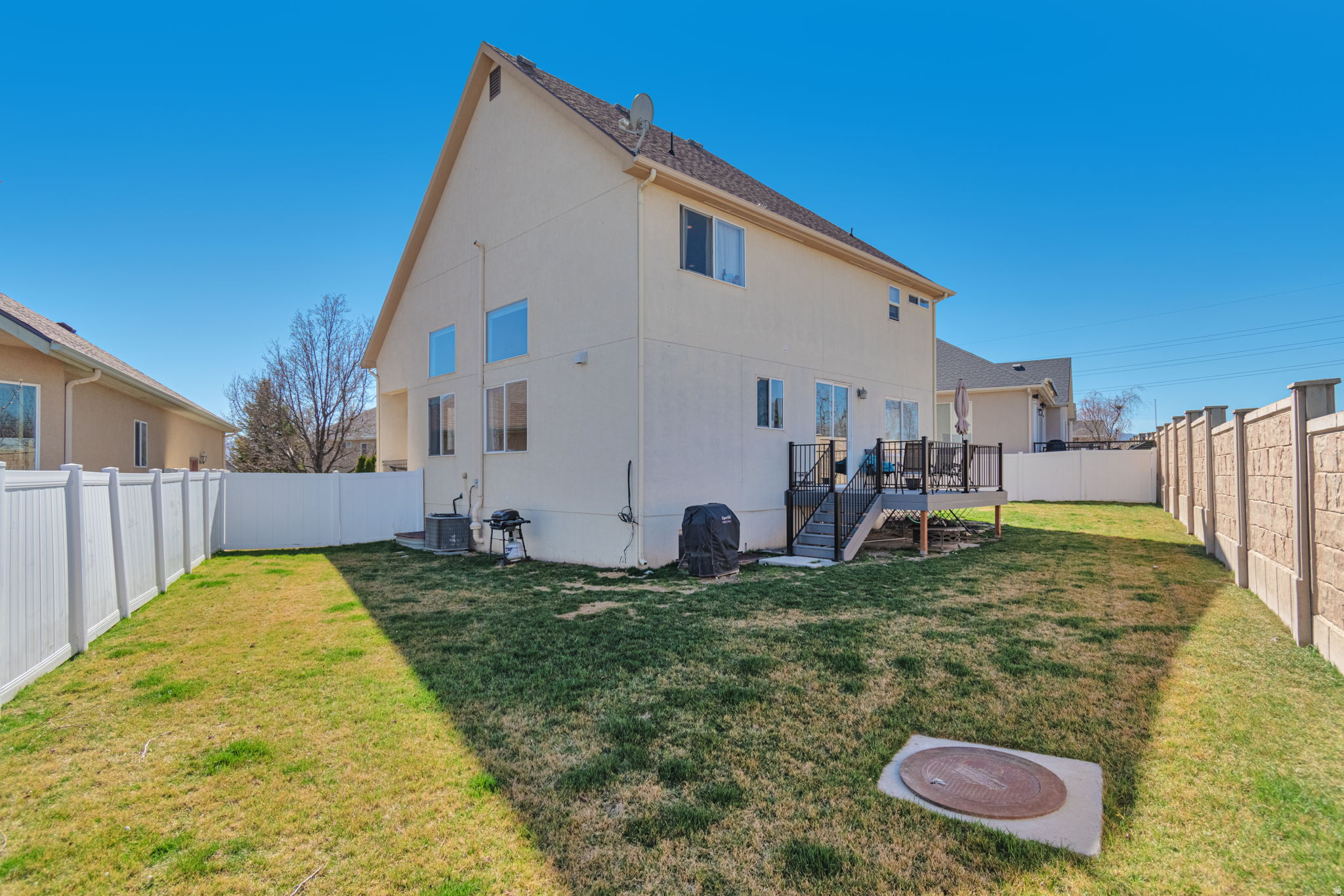 ARBORS PHASE 2 CONDOMINIUM - Residential