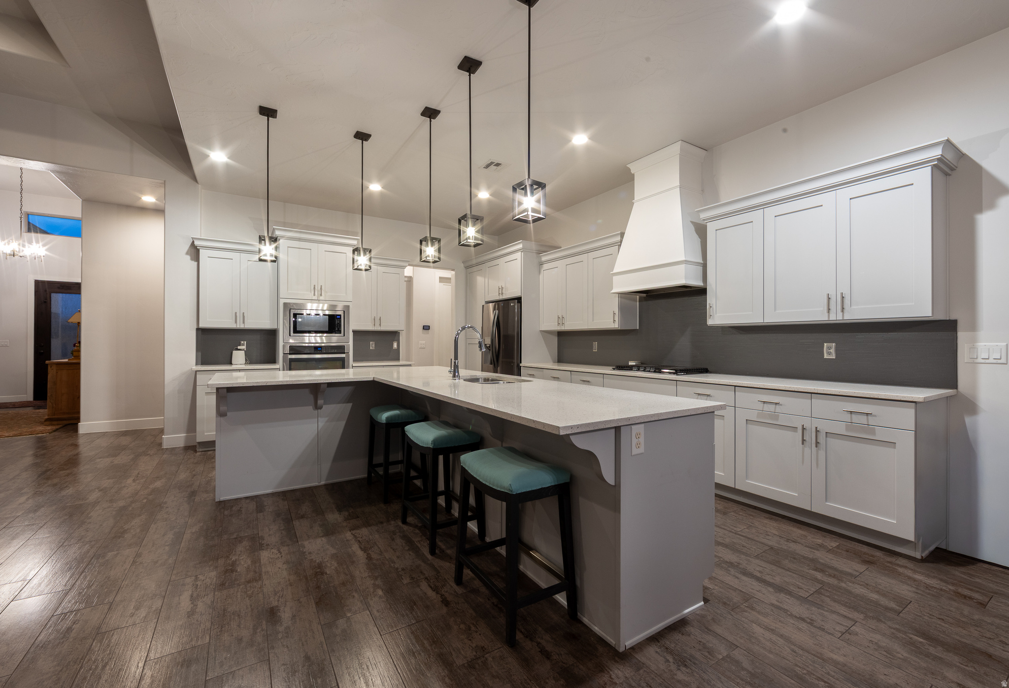 REDSTONE ESTATES - Residential