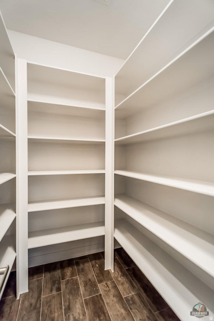 REDSTONE ESTATES - Residential