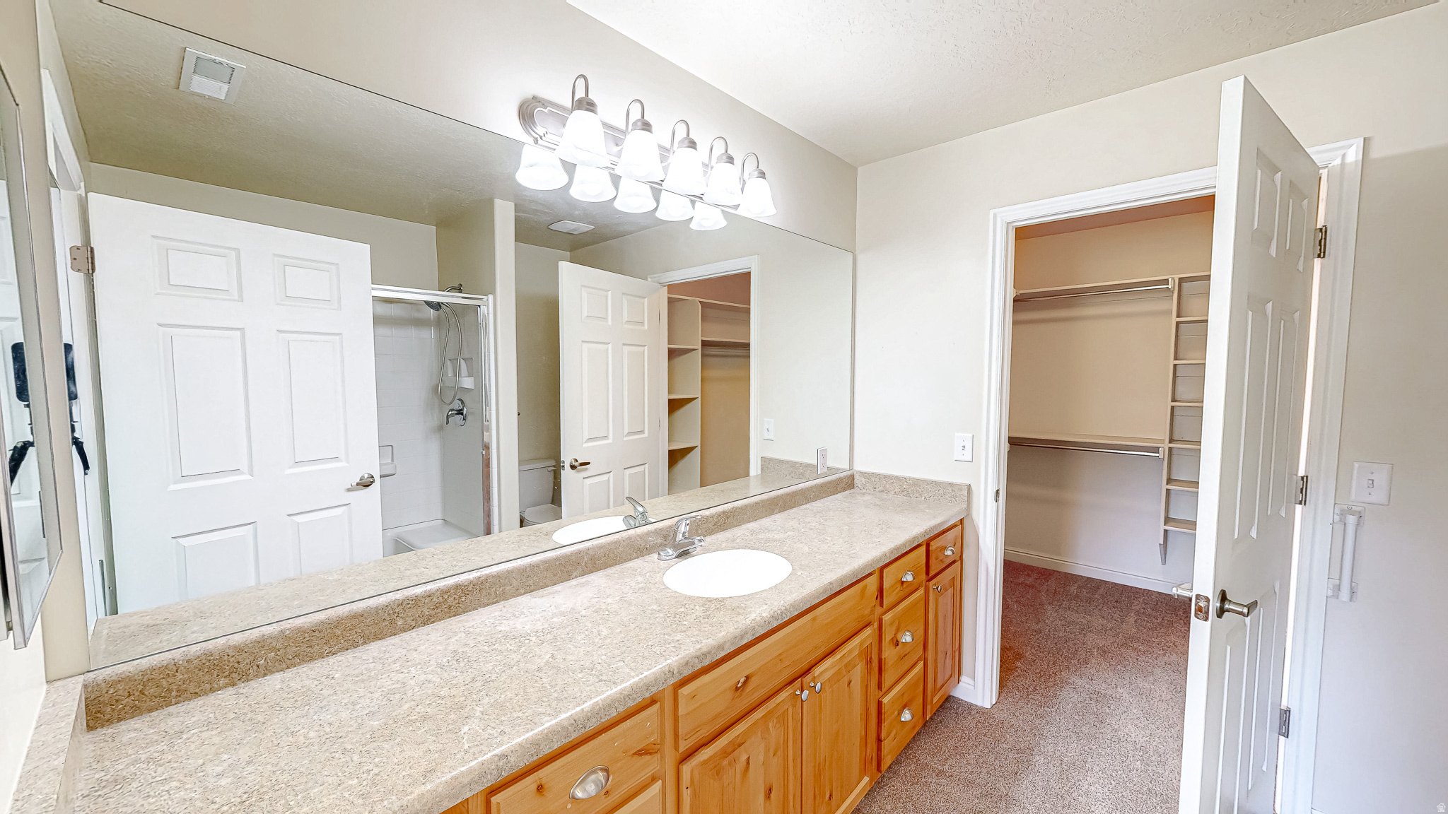 SPRINGBROOK VILLAS - Residential