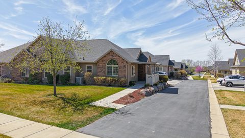Tiny photo for 458 W 350 S #D S, Springville, UT 84663 (MLS # 2147992)