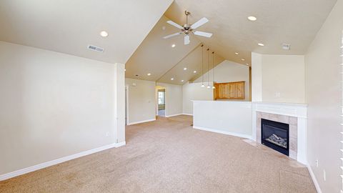 Tiny photo for 458 W 350 S #D S, Springville, UT 84663 (MLS # 2147992)