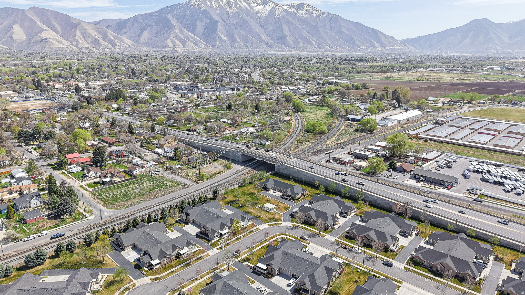 SPRINGBROOK VILLAS - Residential