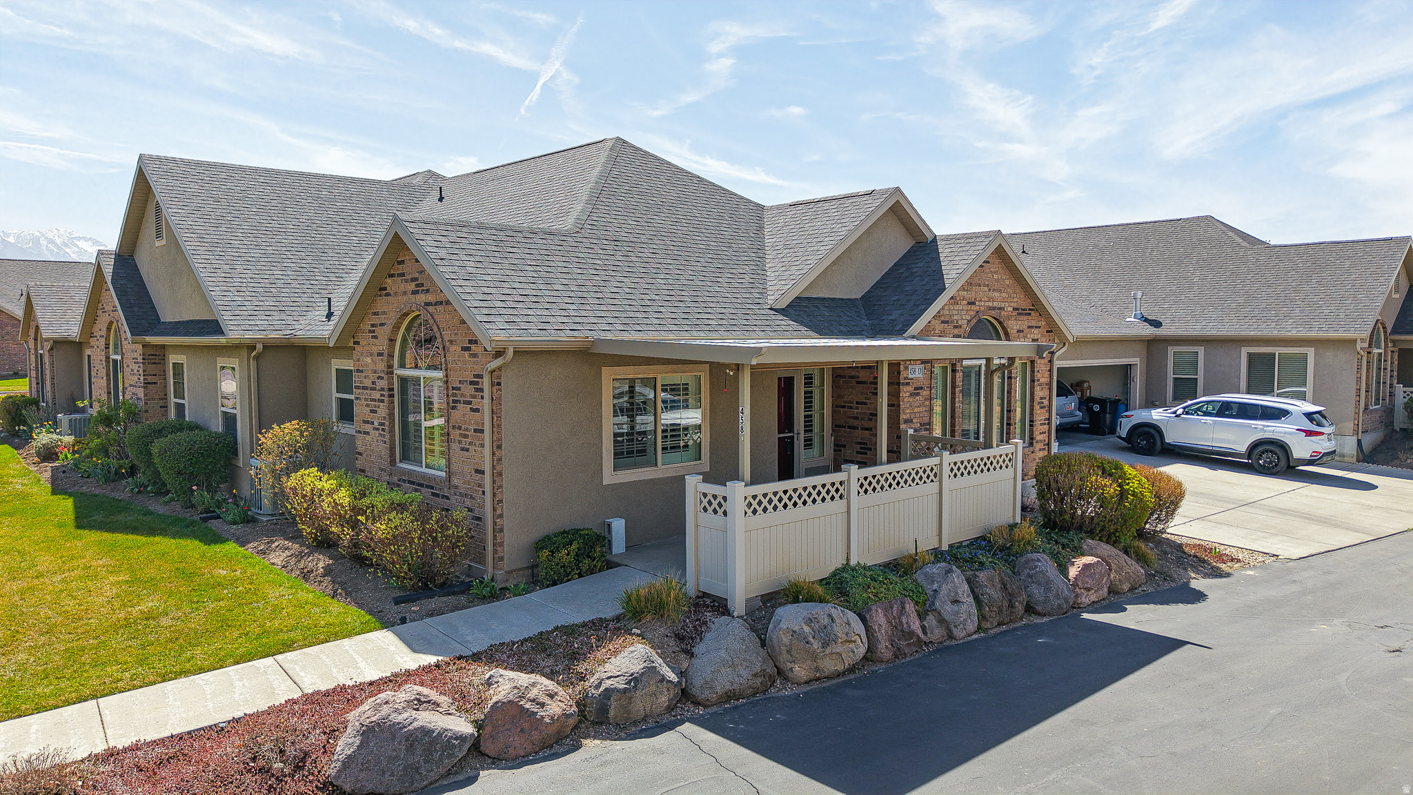 SPRINGBROOK VILLAS - Residential