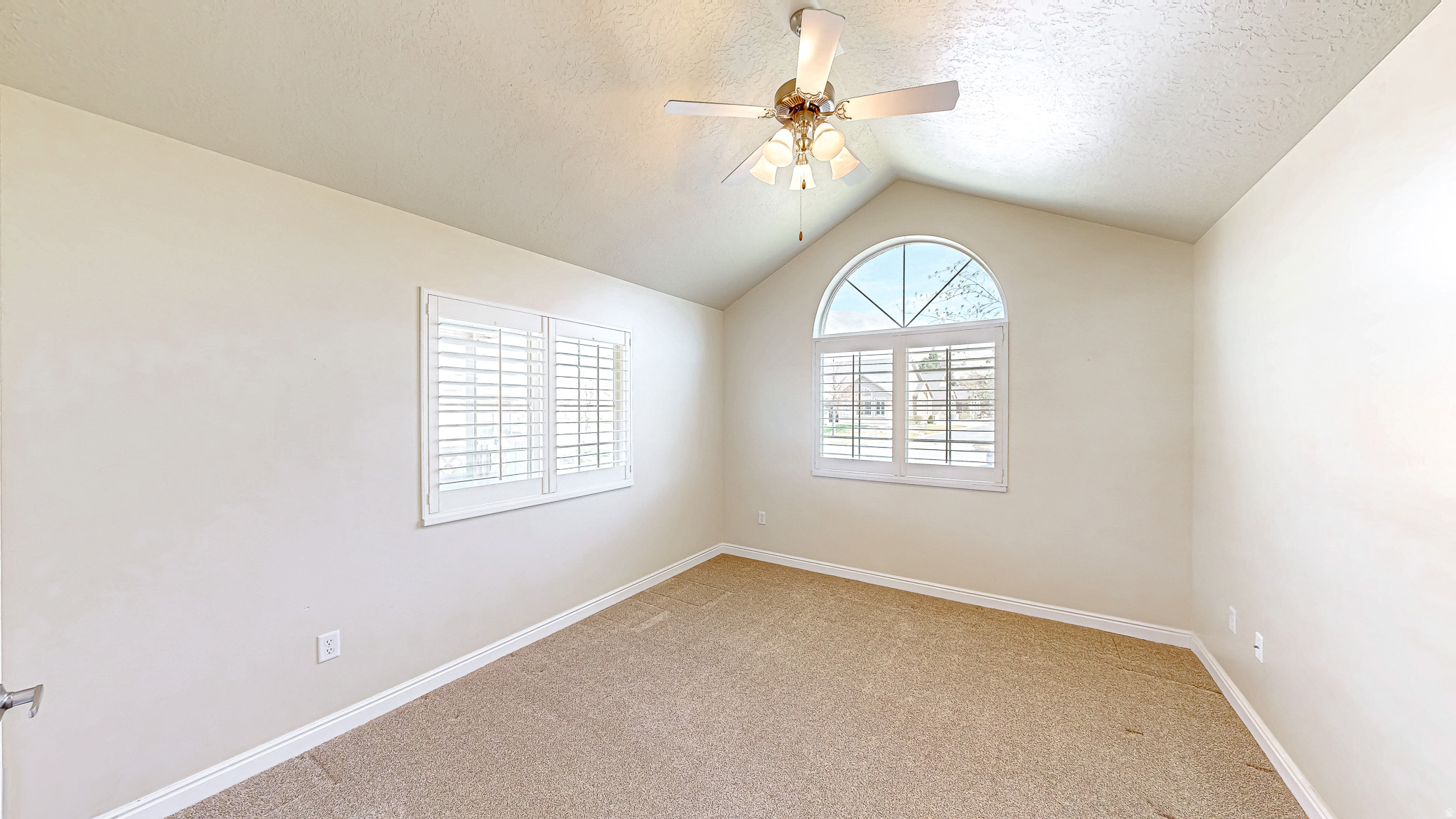 SPRINGBROOK VILLAS - Residential