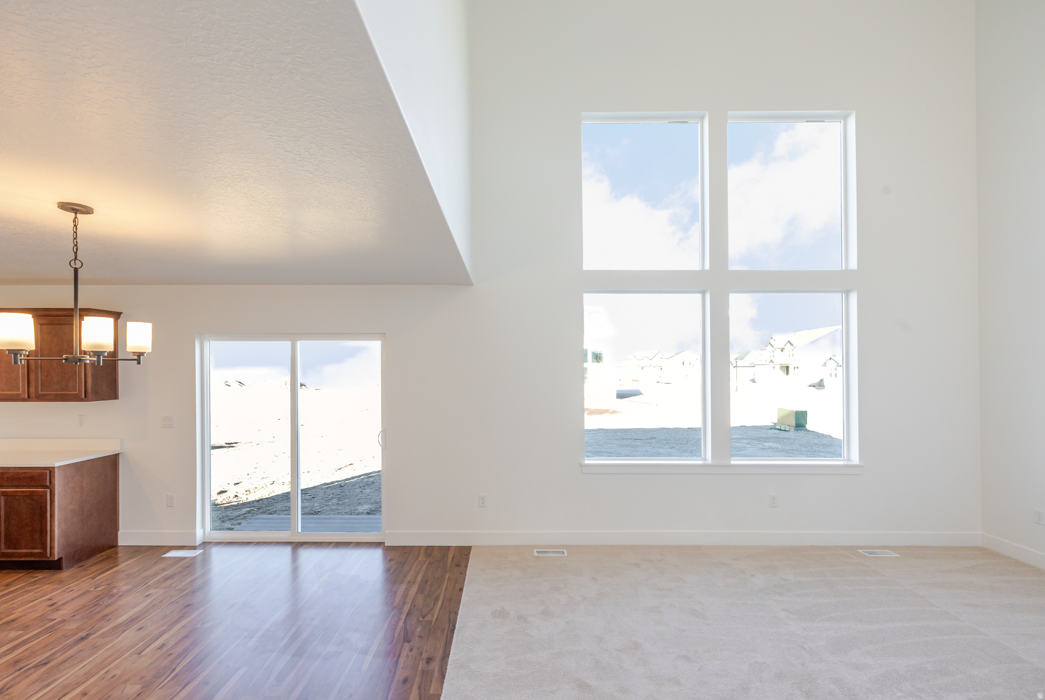 ROSE RANCH - Residential