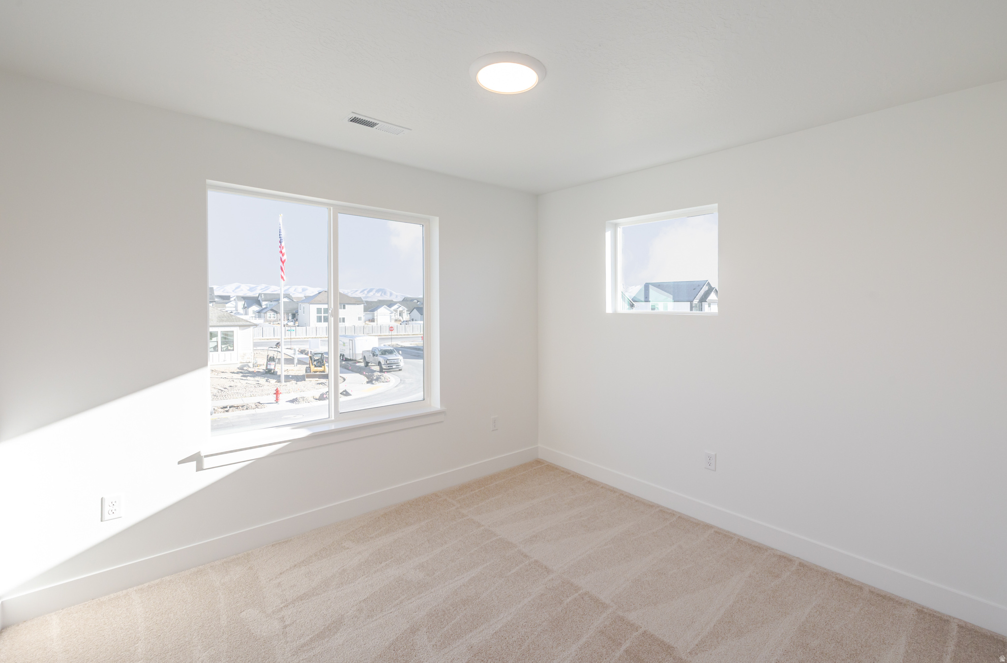 ROSE RANCH - Residential