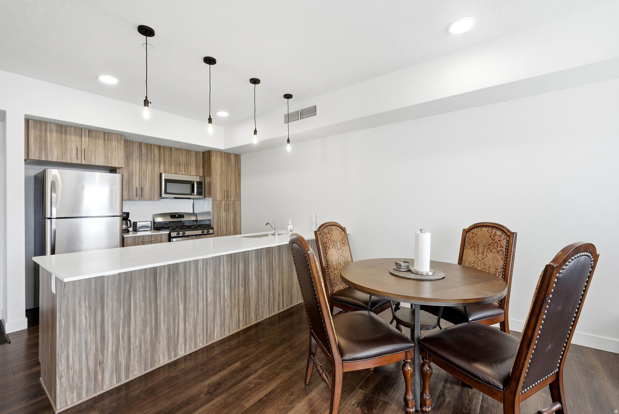 SILVER CREEK VILLAGE - Residential