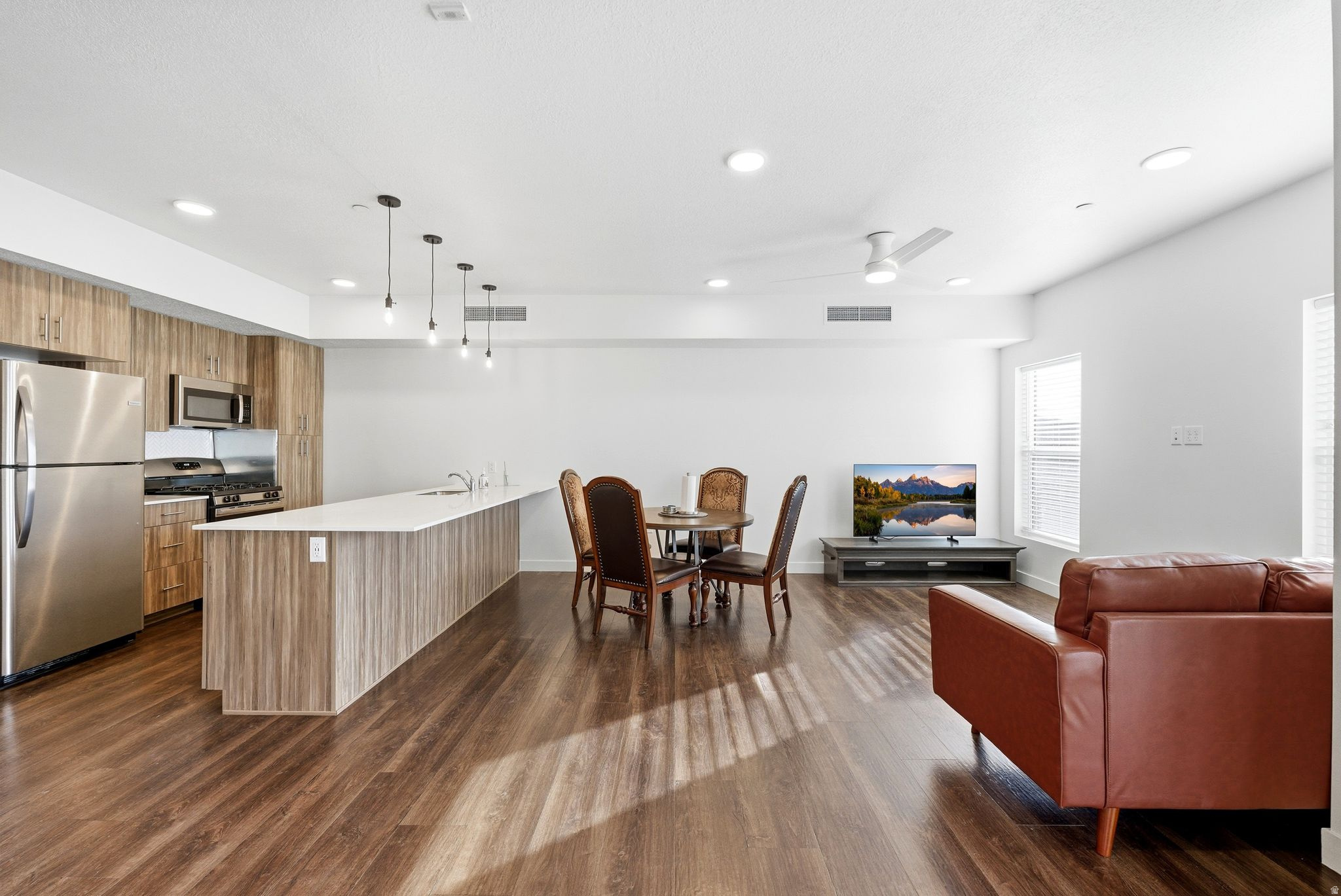 SILVER CREEK VILLAGE - Residential