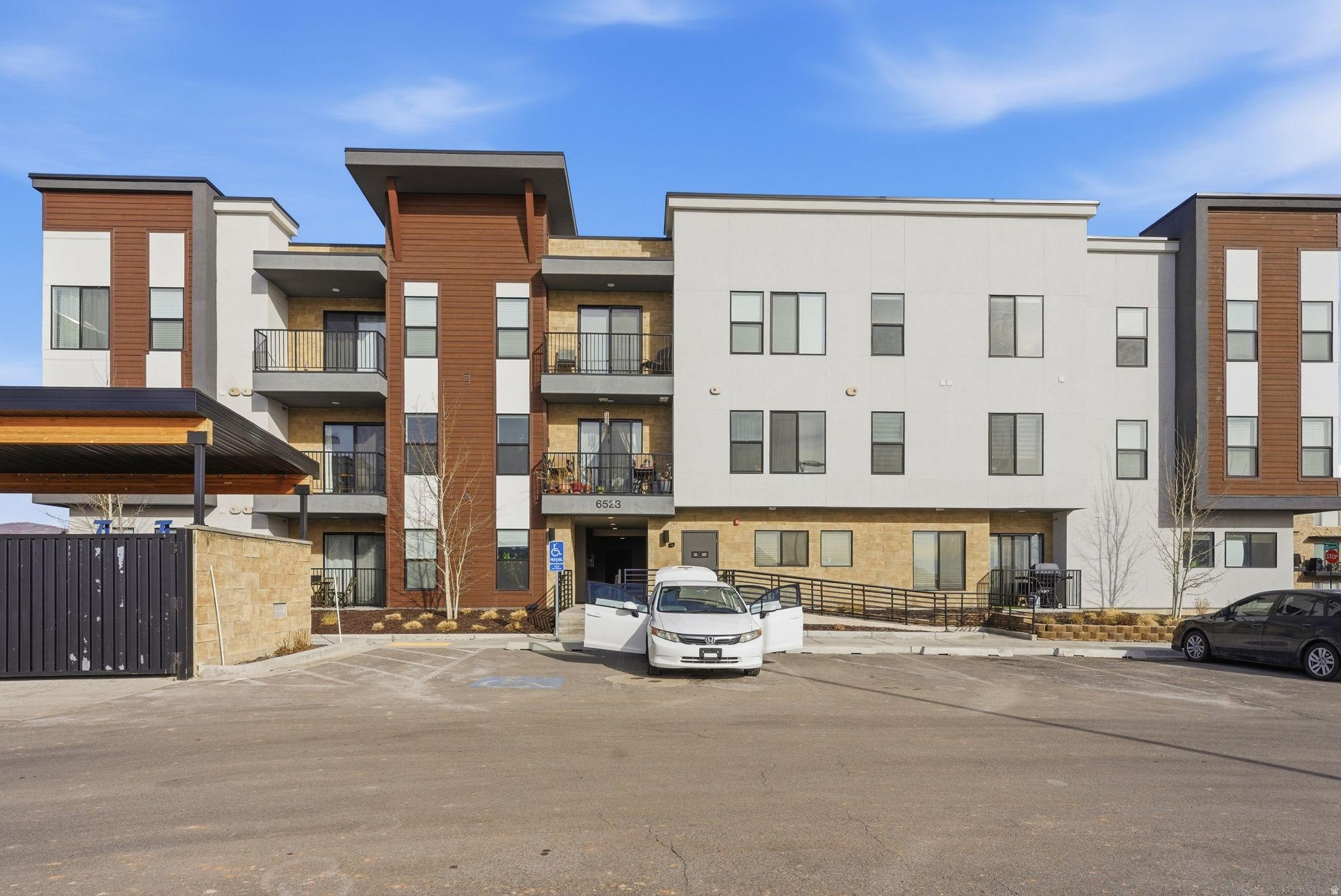 SILVER CREEK VILLAGE - Residential