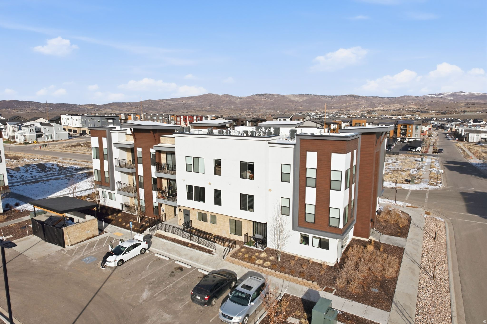 SILVER CREEK VILLAGE - Residential