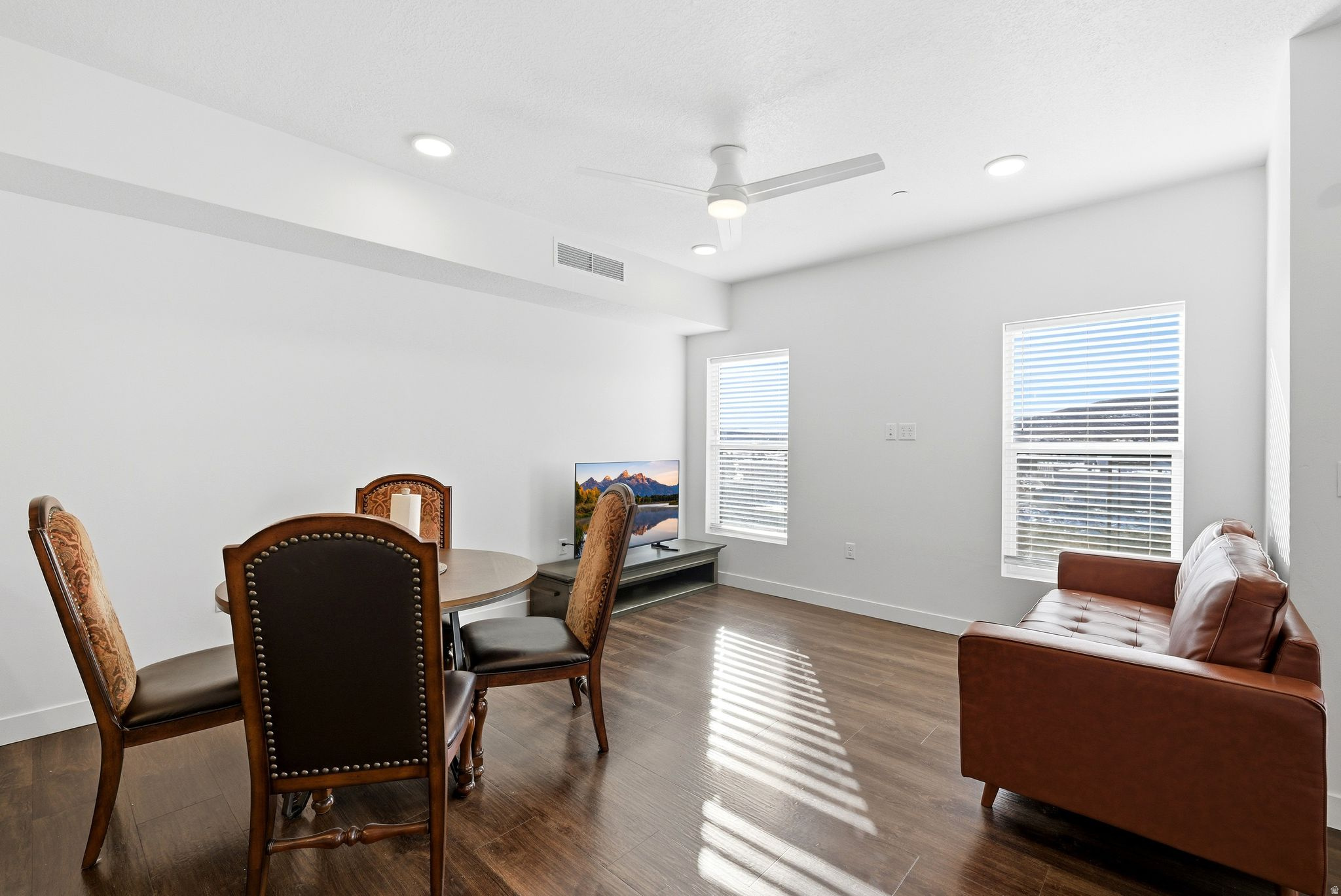 SILVER CREEK VILLAGE - Residential