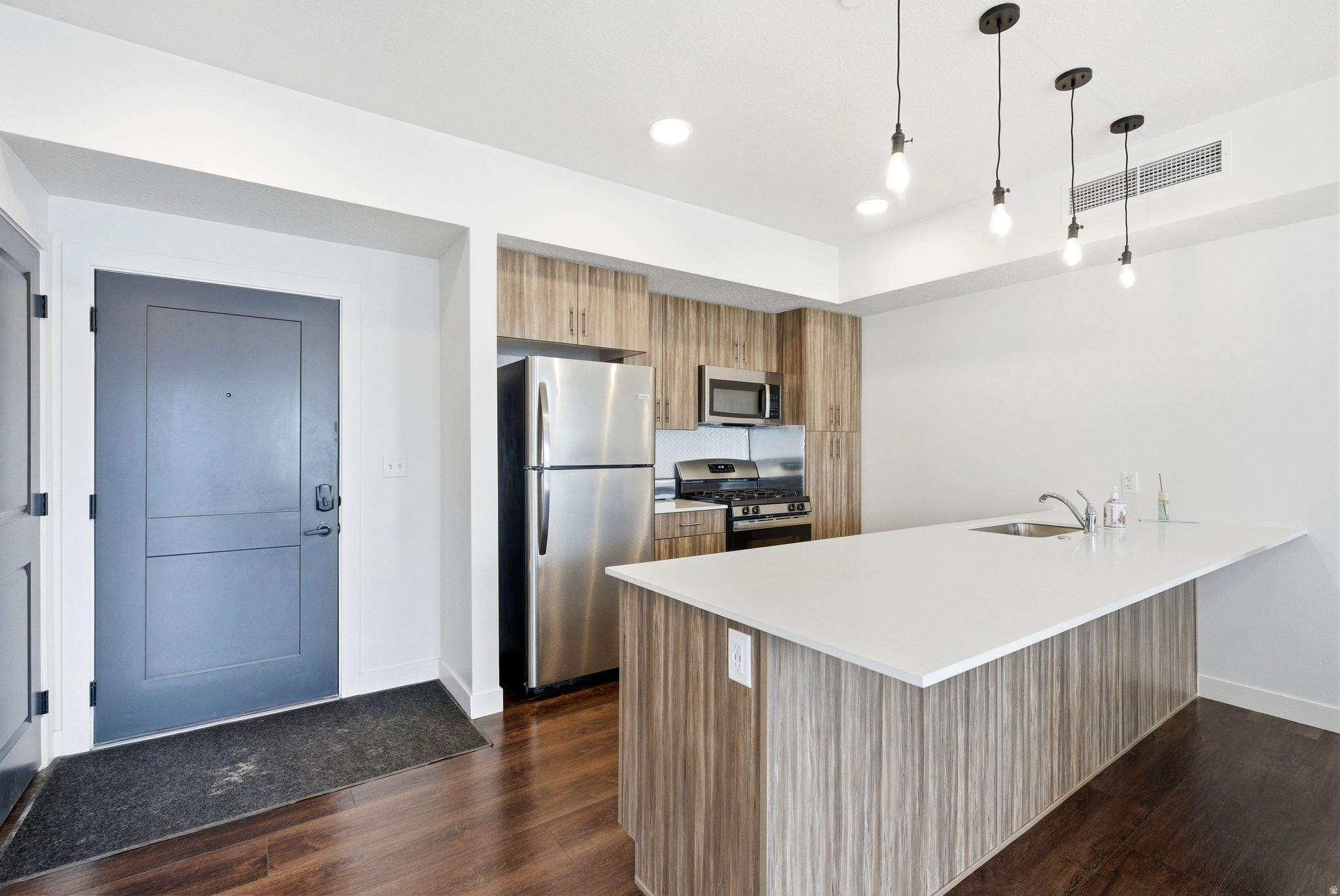 SILVER CREEK VILLAGE - Residential