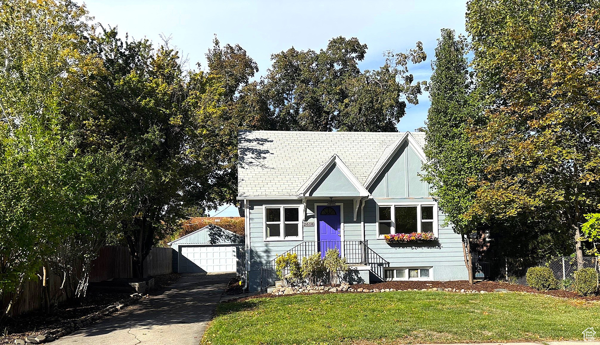 ROCKWWOD PARK - Residential