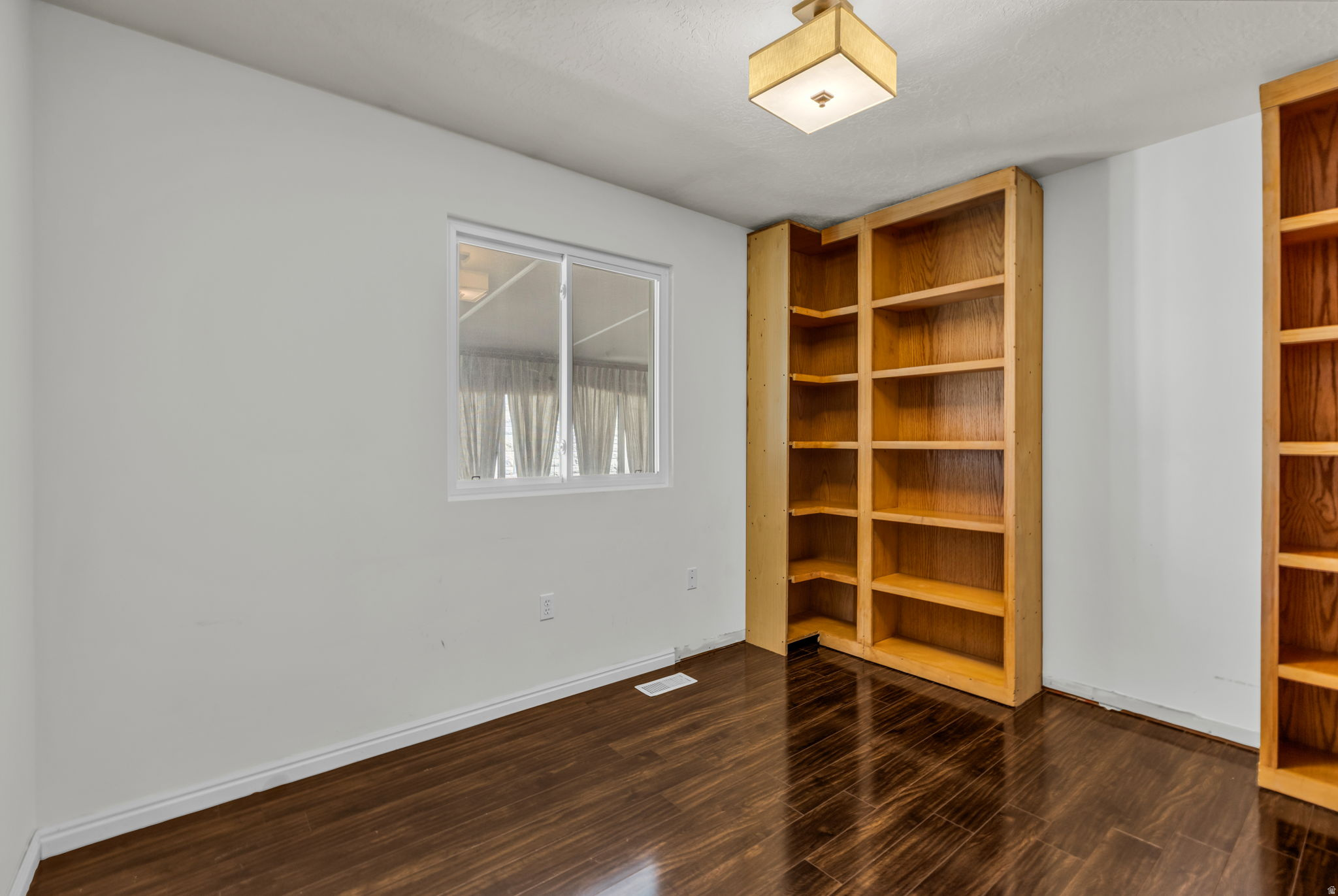 FREMONT ESTATES - Residential