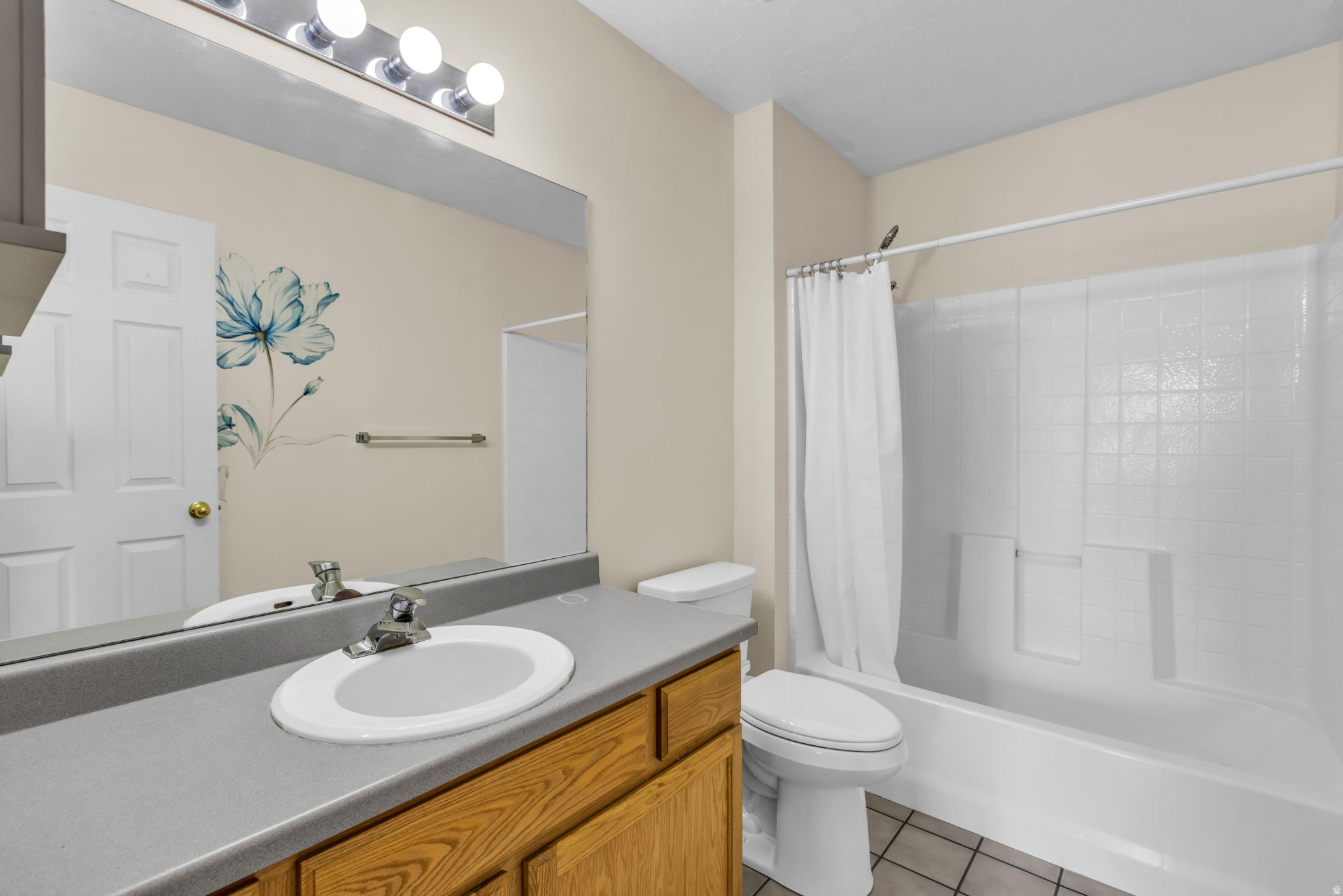 FREMONT ESTATES - Residential