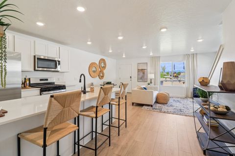 Tiny photo for 4369 N BUCKSTONE WAY #1390, Lehi, UT 84048 (MLS # 2154190)