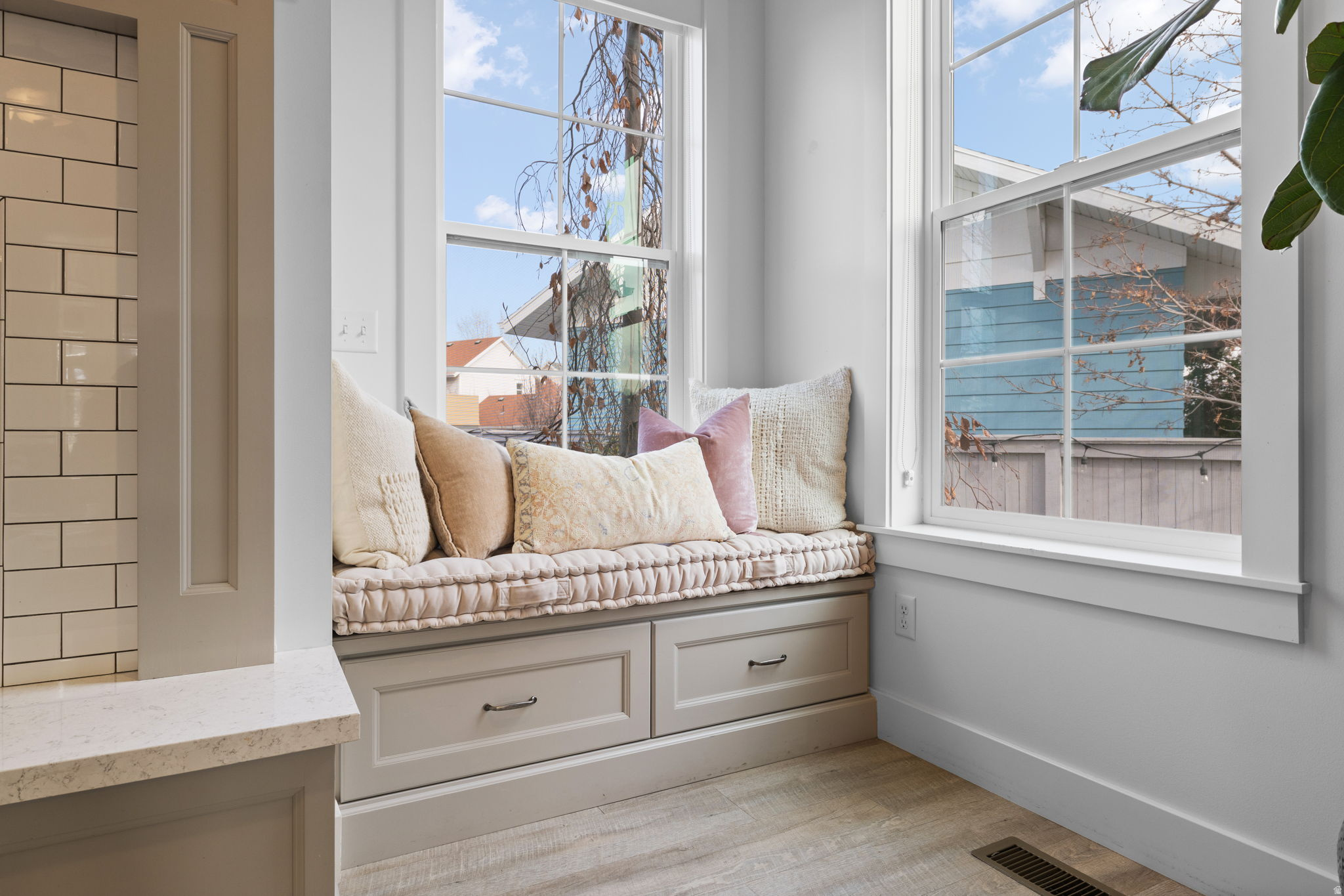 DAYBREAK NORTH SHORE - Residential