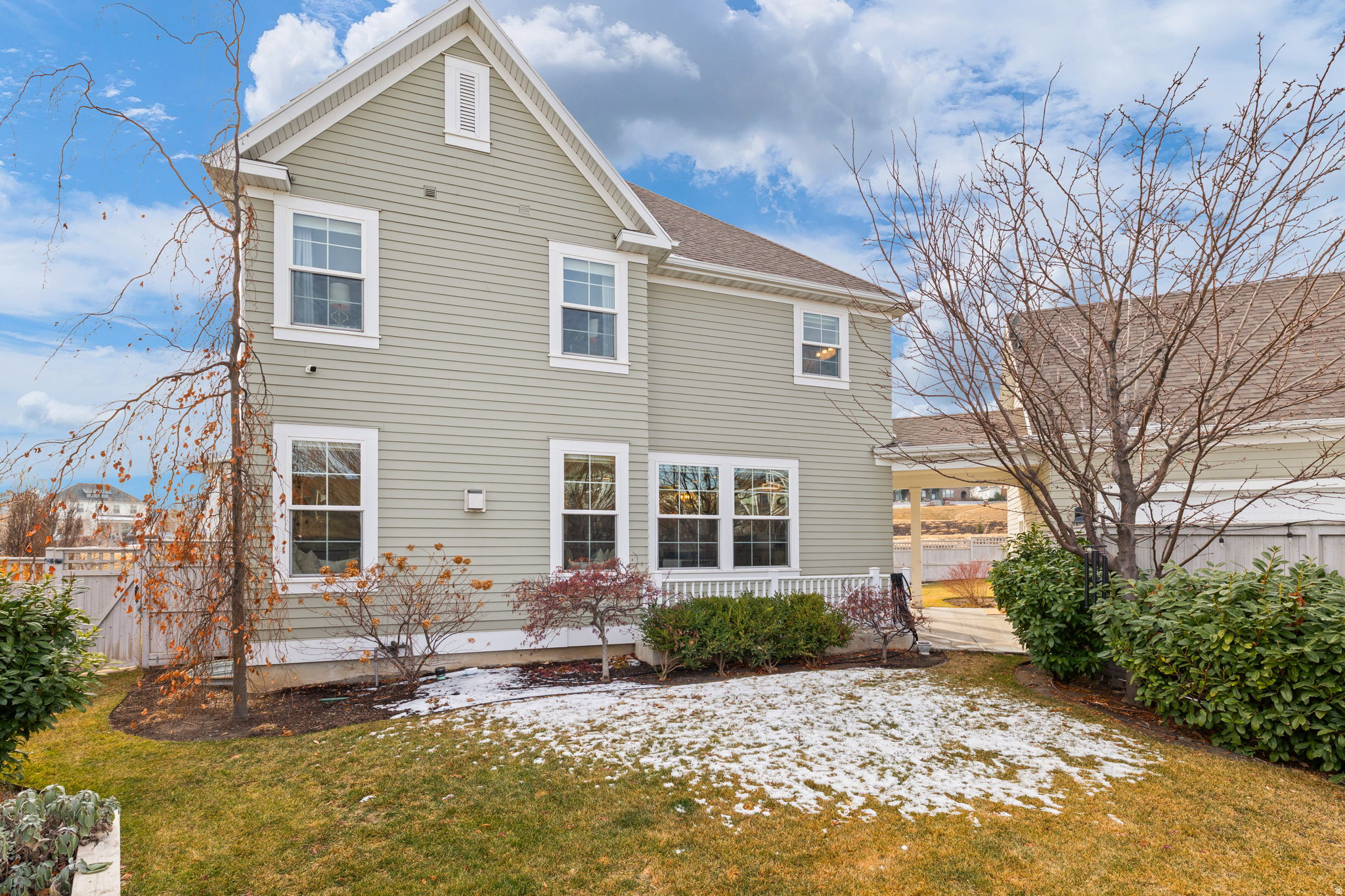 DAYBREAK NORTH SHORE - Residential