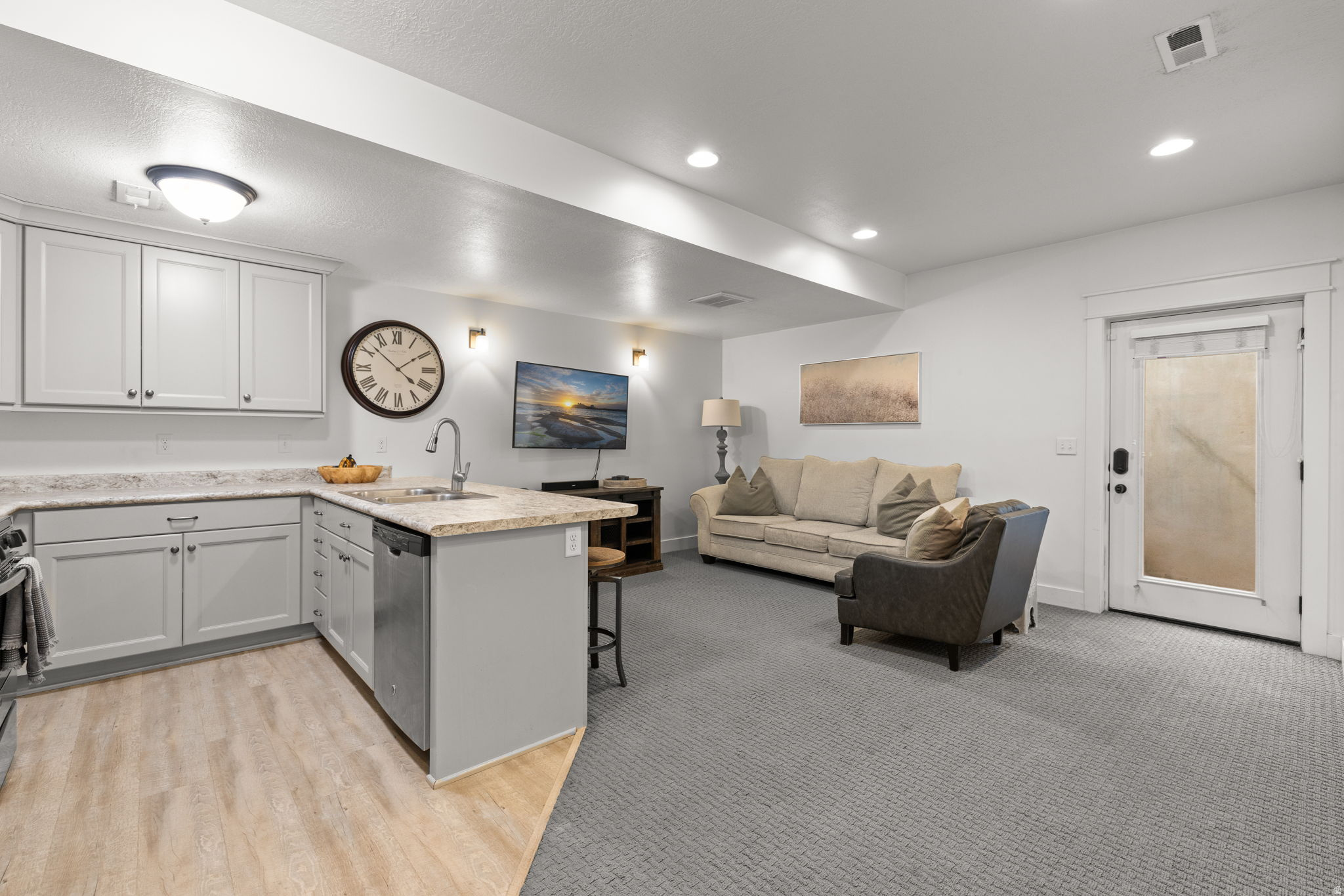 DAYBREAK NORTH SHORE - Residential