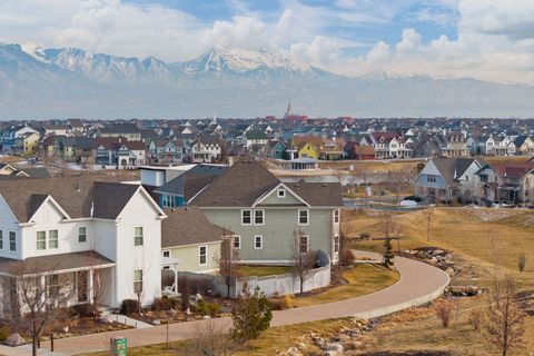 Tiny photo for 4851 W FISH HOOK RD, South Jordan, UT 84009 (MLS # 2133046)
