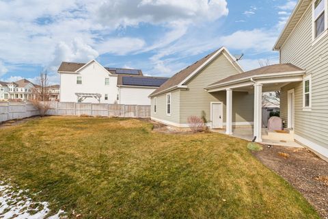 Tiny photo for 4851 W FISH HOOK RD, South Jordan, UT 84009 (MLS # 2133046)