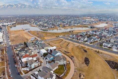 Tiny photo for 4851 W FISH HOOK RD, South Jordan, UT 84009 (MLS # 2133046)