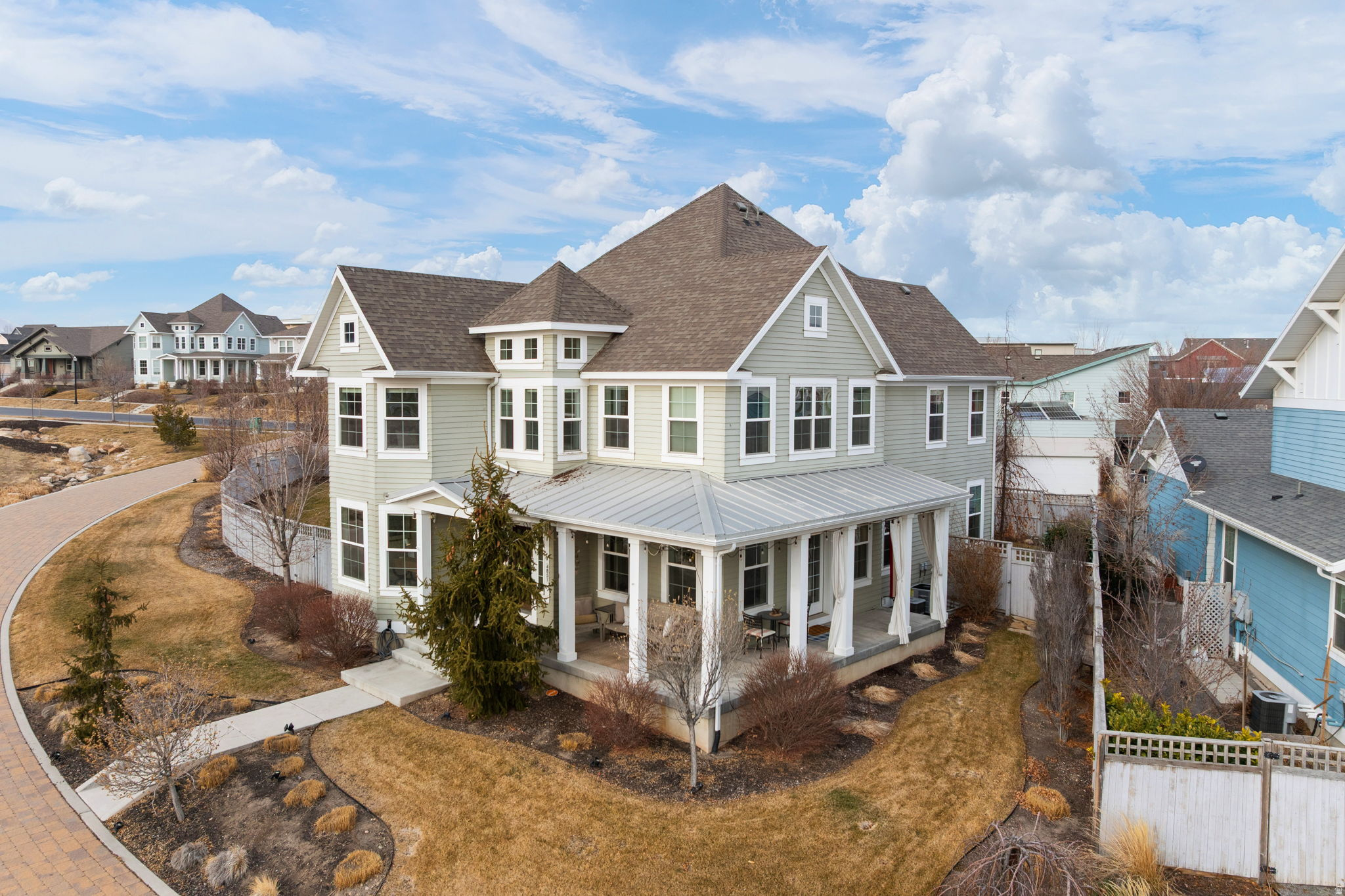 DAYBREAK NORTH SHORE - Residential