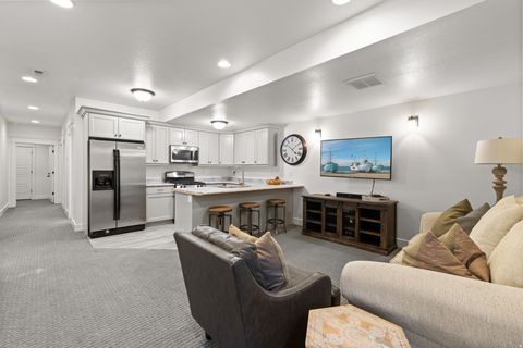 Tiny photo for 4851 W FISH HOOK RD, South Jordan, UT 84009 (MLS # 2133046)