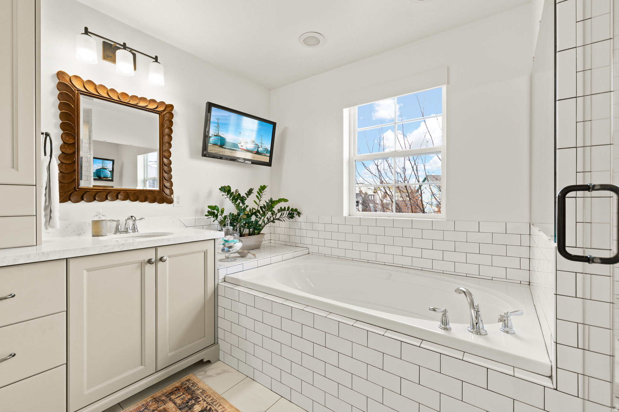 DAYBREAK NORTH SHORE - Residential