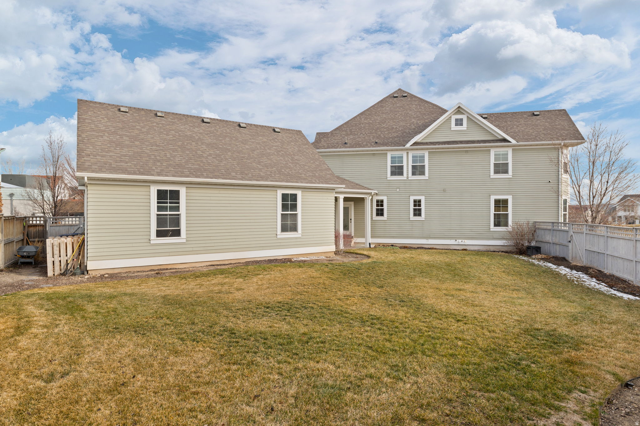 DAYBREAK NORTH SHORE - Residential