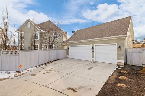 Tiny photo for 4851 W FISH HOOK RD, South Jordan, UT 84009 (MLS # 2133046)