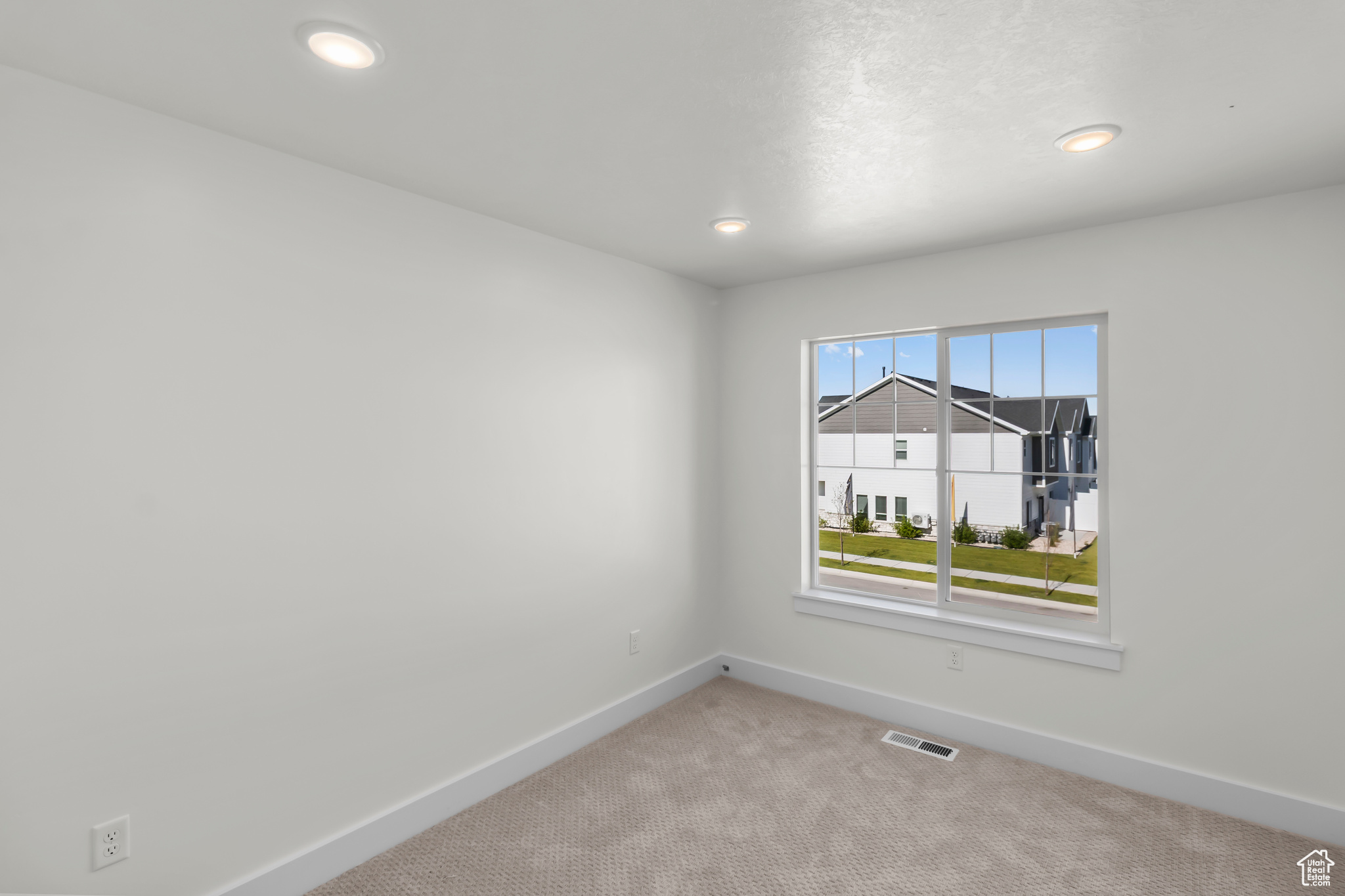 THE VILLAGE AT FOX MEADOWS - Residential